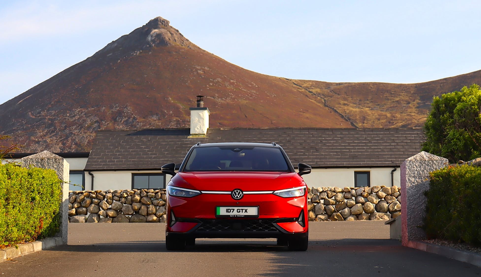 New Volkswagen ID.7 Tourer