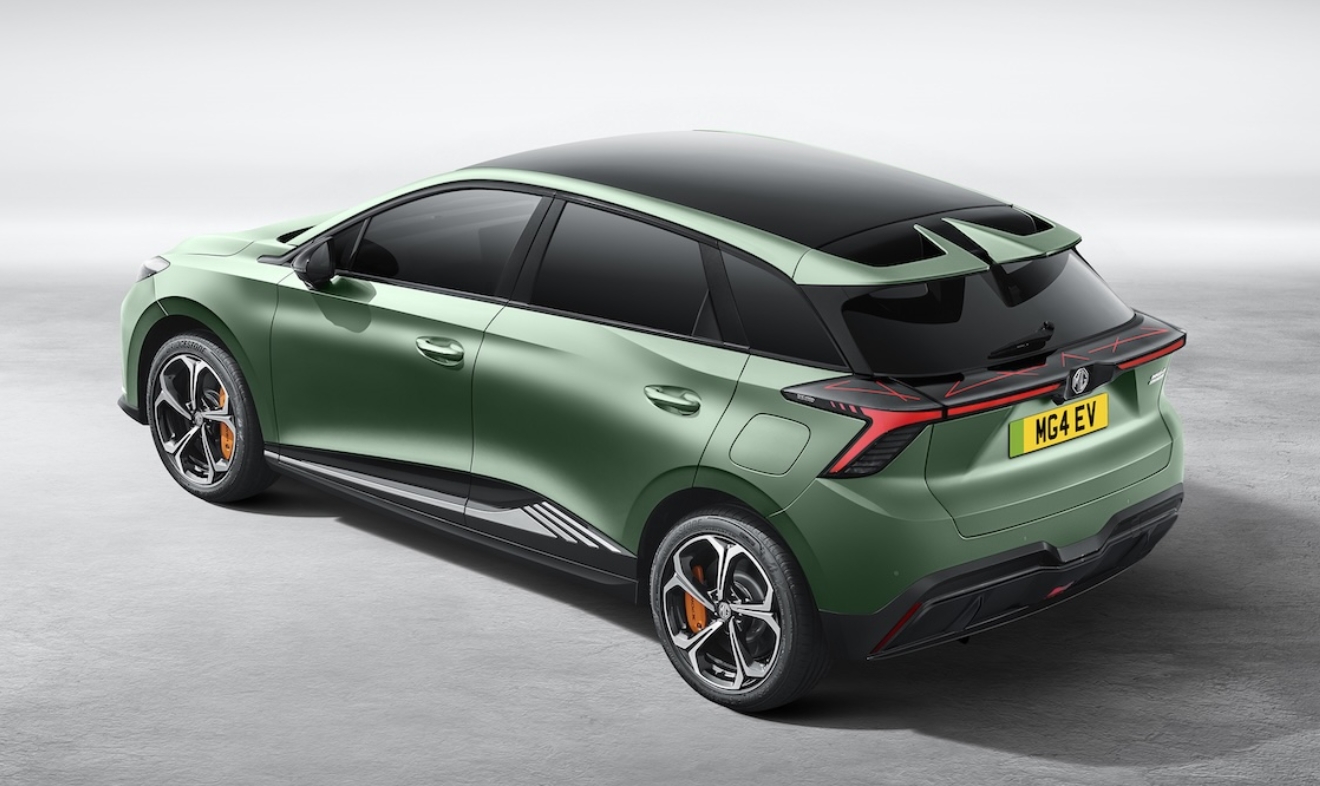 MG4 EV XPOWER