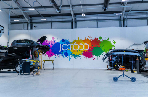 Your Car, Your Choice: Accident Repair Centres You Can Trust 