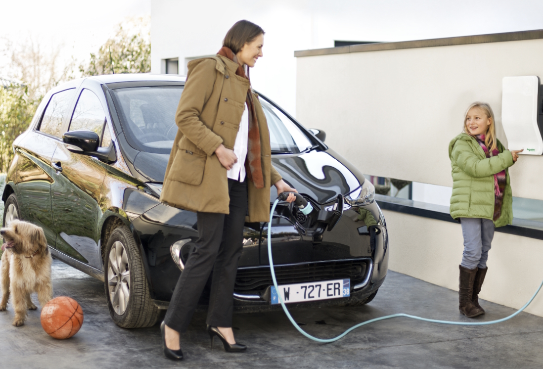 charging electric vehicle