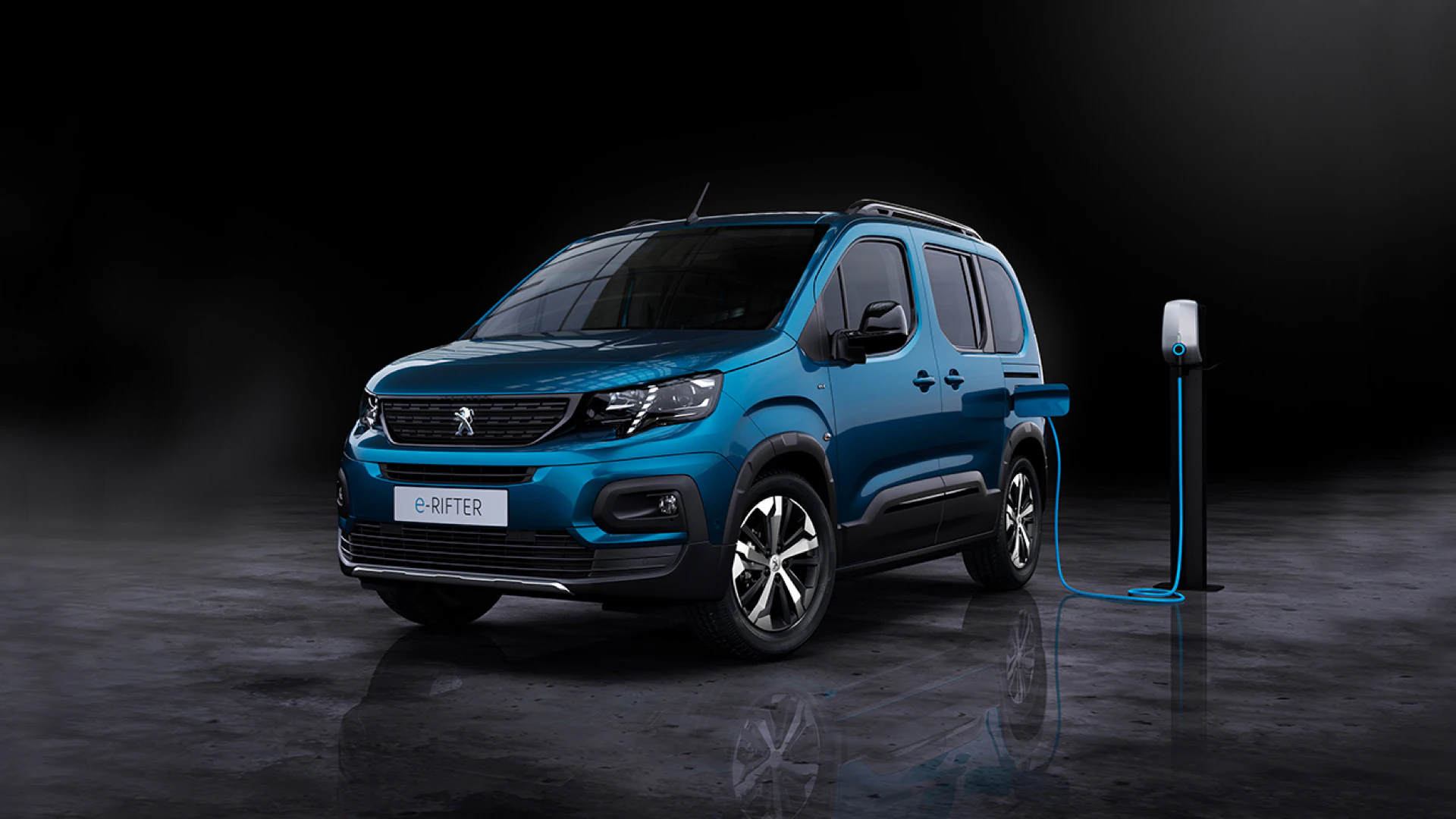 Peugeot Introduces the New e-Rifter in Ongoing Electric Vehicle Expansion