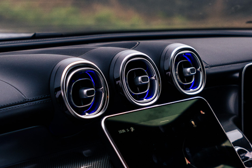 Mercedes-Benz Air Con Service and Motor Detox for Just £129