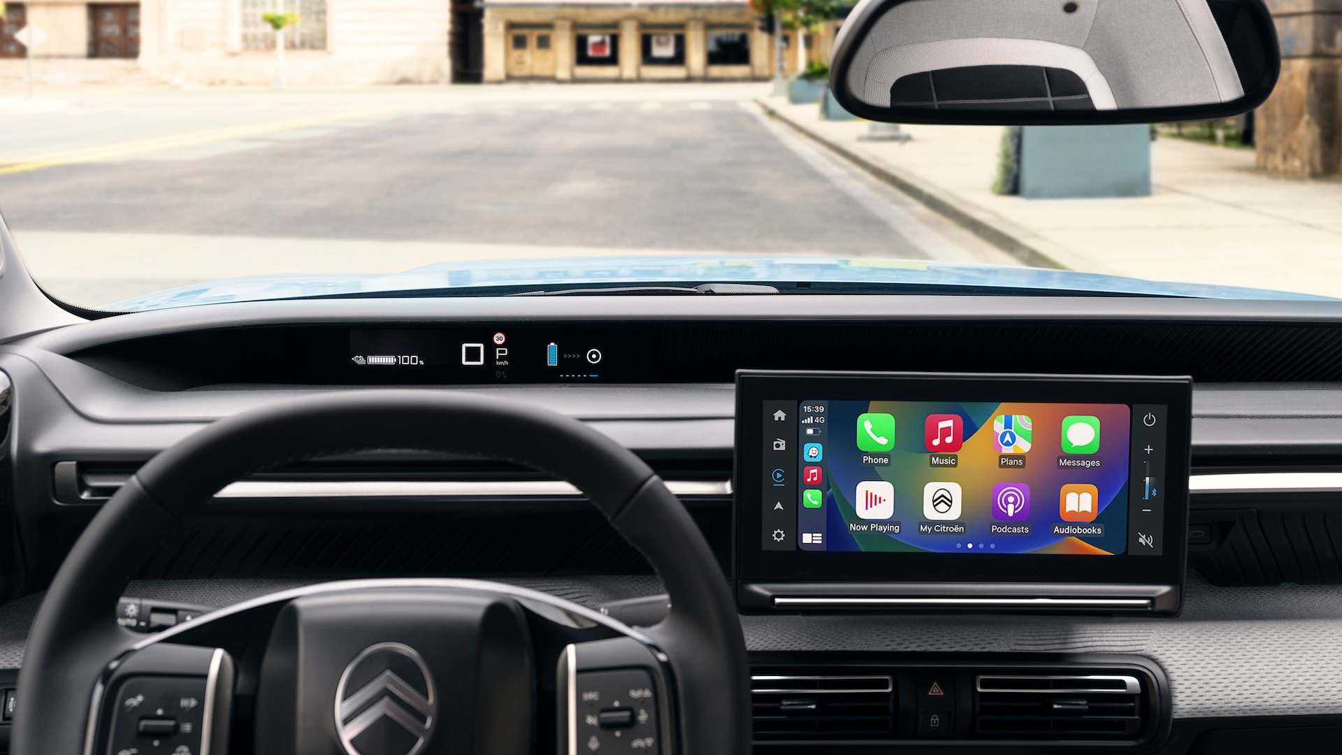 infotainment display of an E-C3