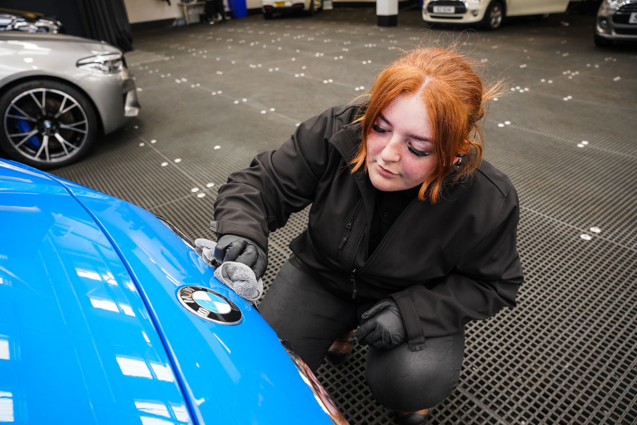 Bavarian BMW Technician uses GardX Protect to the exterior of BMW