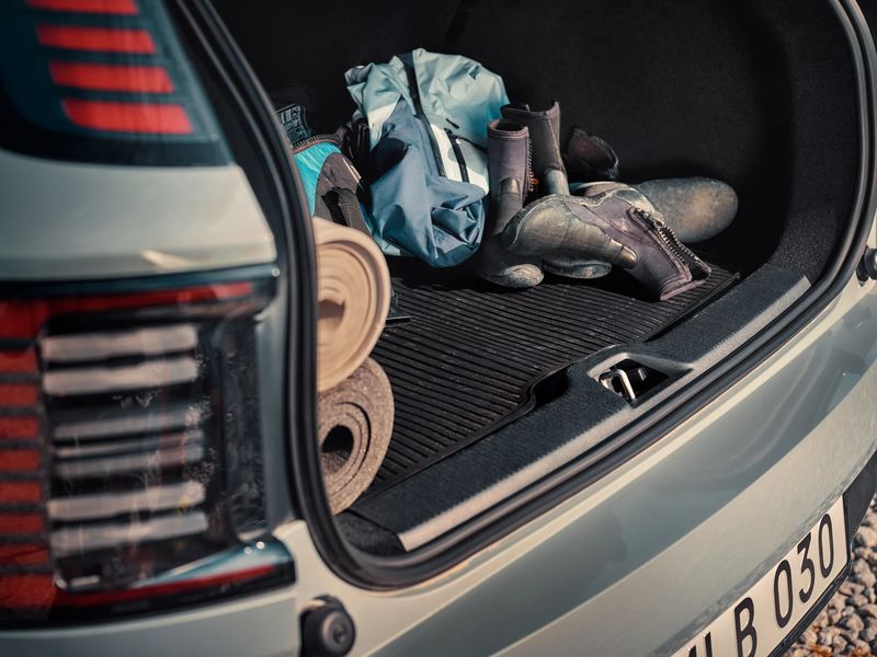 Save 15% on Floor Mats and Boot Tubs