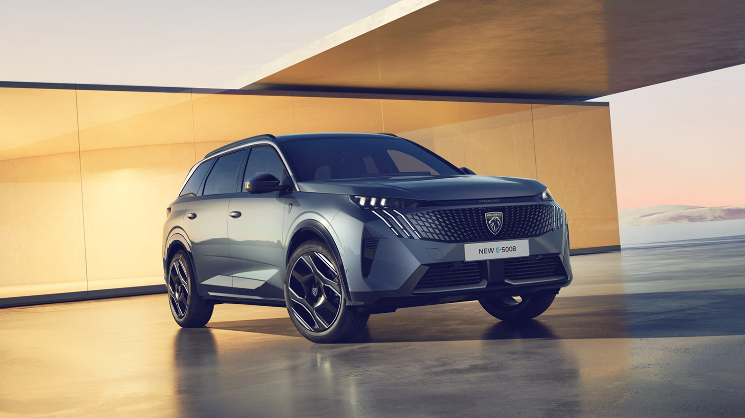 Peugeot e-5008 Lease
