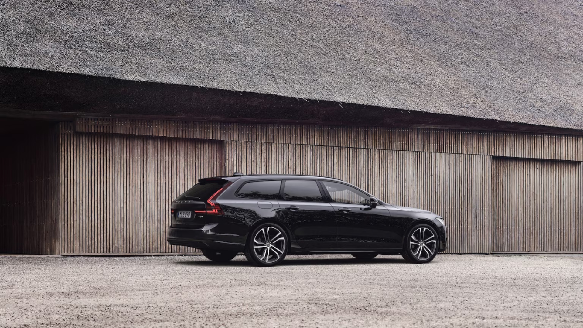 V90
