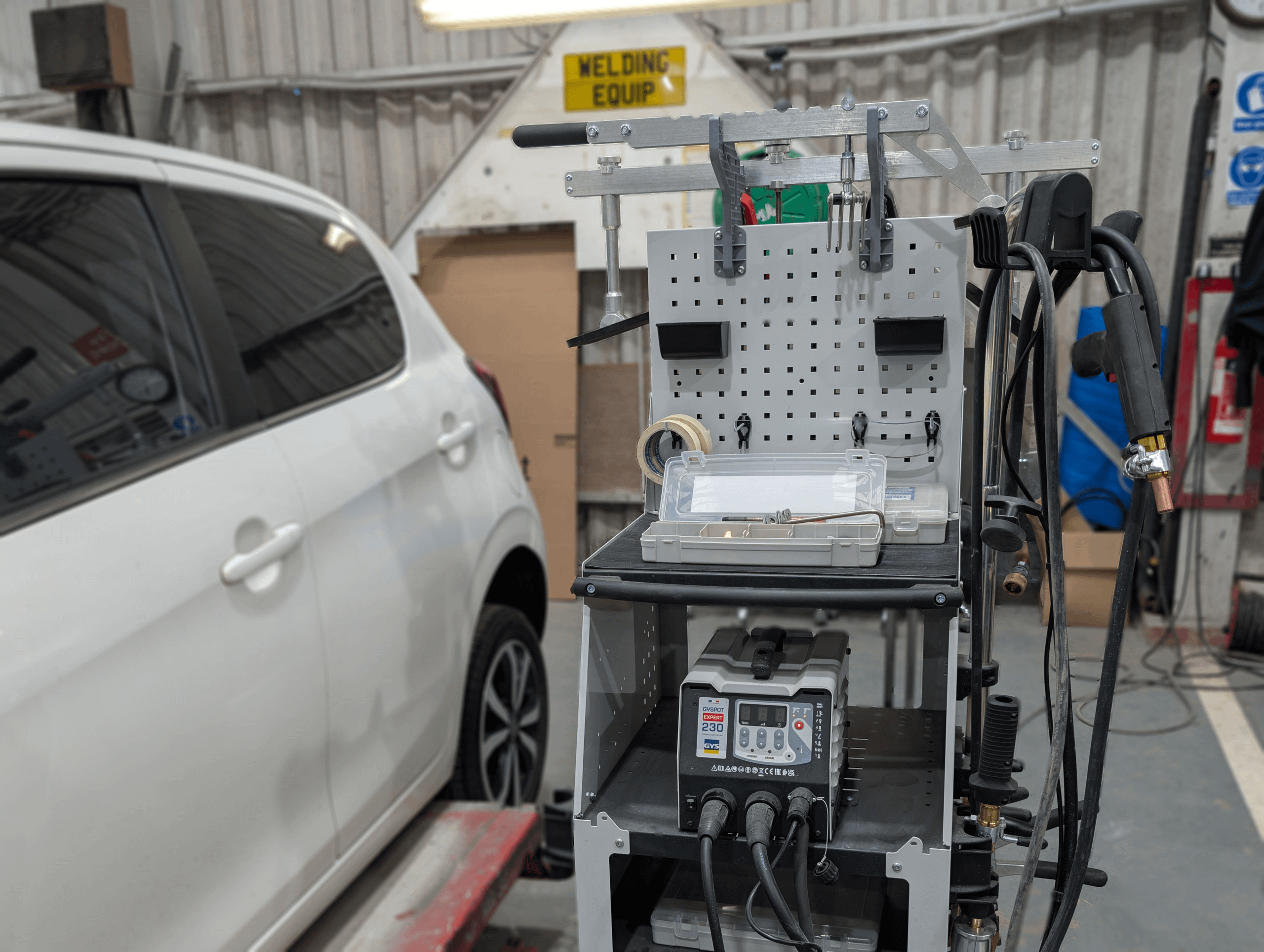 Bodyshop workshop machinery