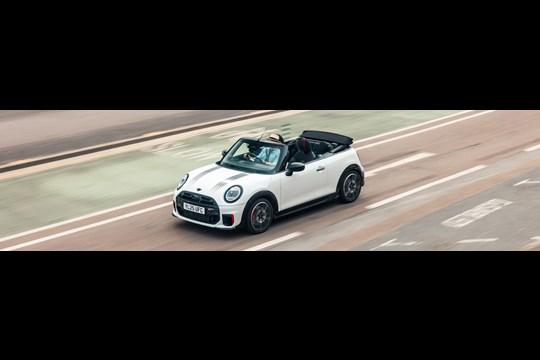 MINI Cooper Convertible