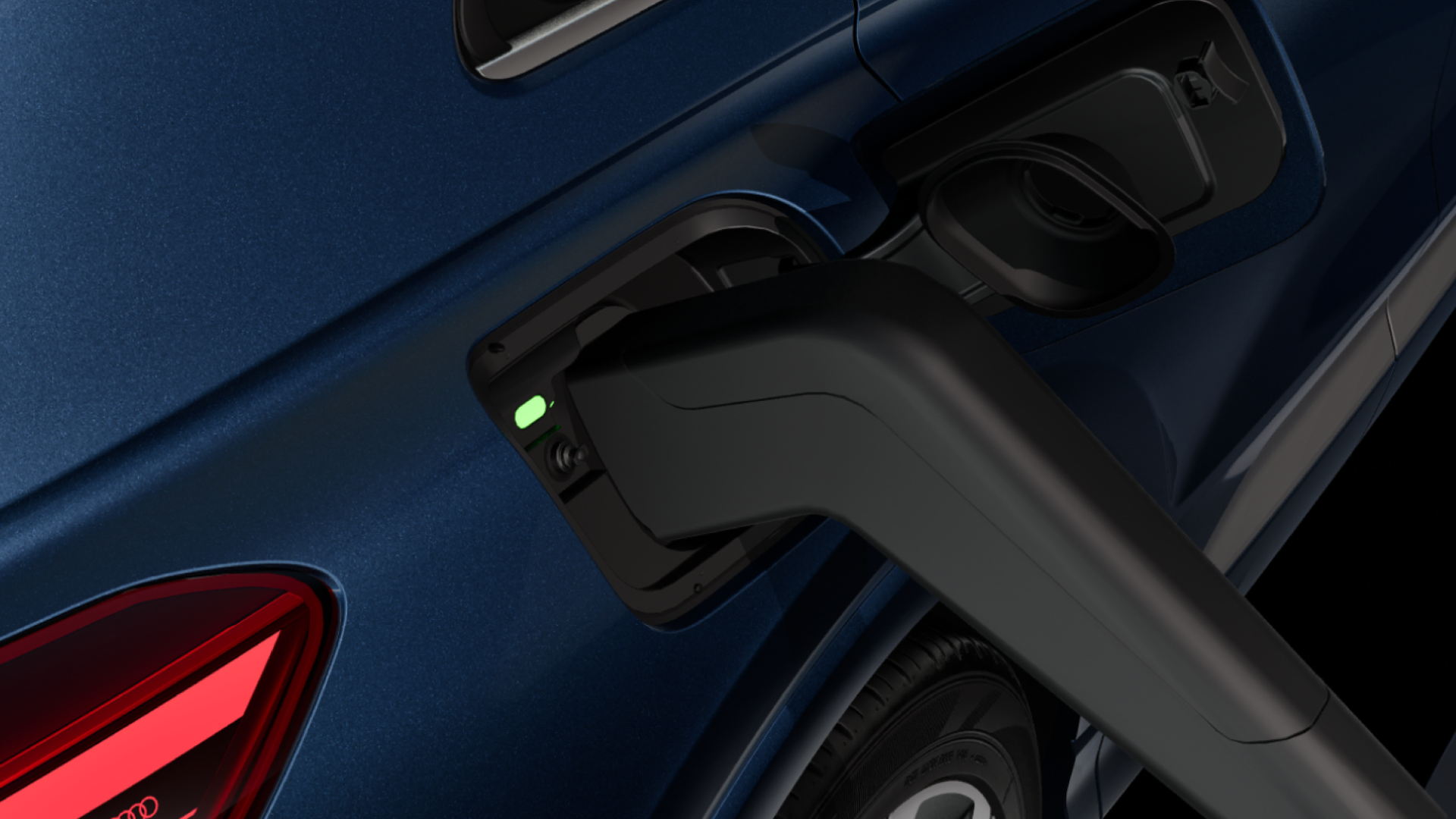 New Q4 SUV e-tron