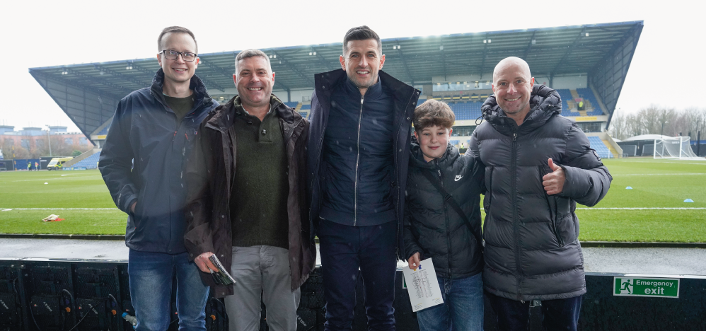 PORTSMOUTH FC 'AWAY DAY PACKAGE' EXPERIENCE - OXFORD UNITED VS POMPEY