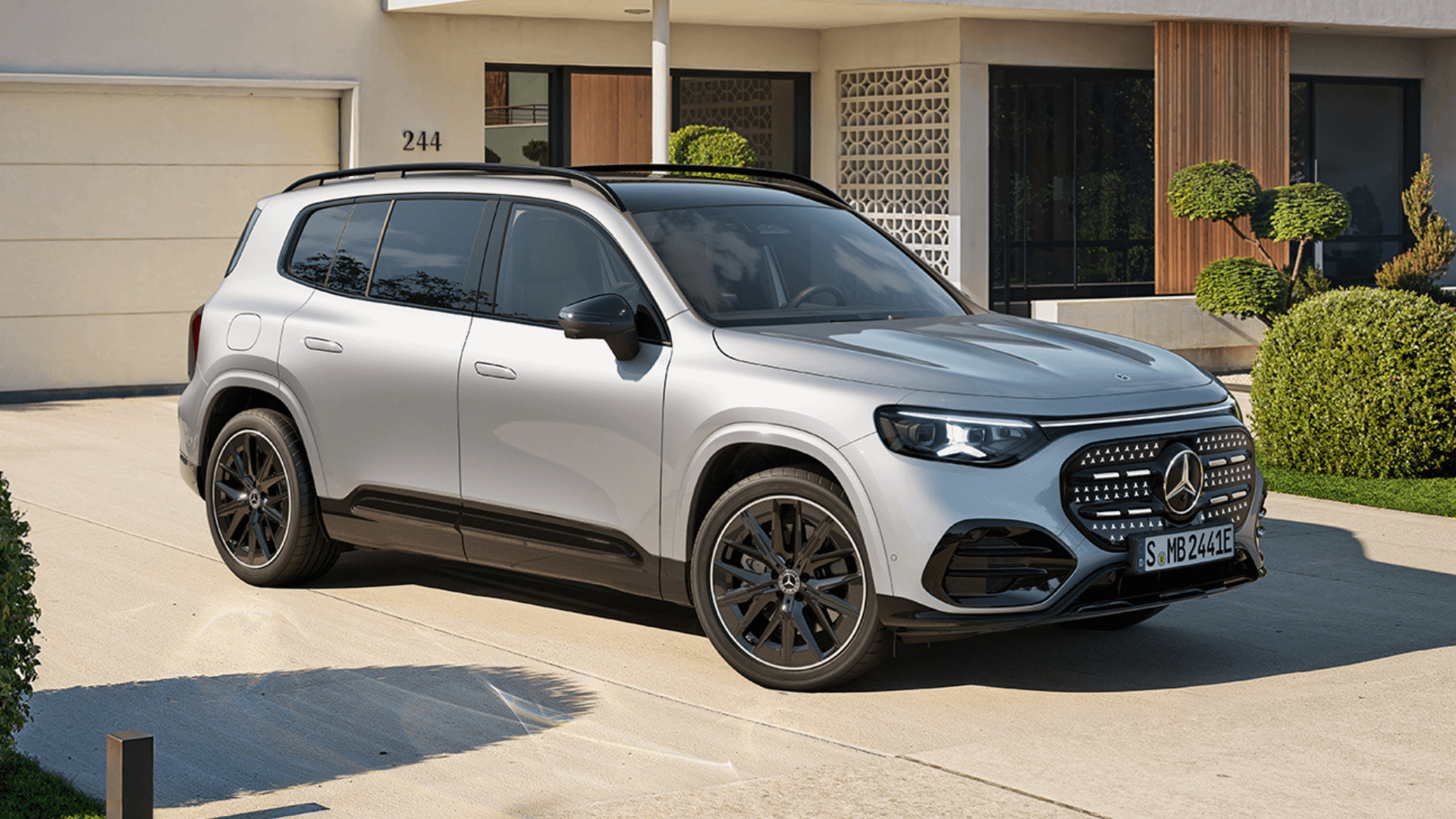 Mercedes-Benz GLB Electric