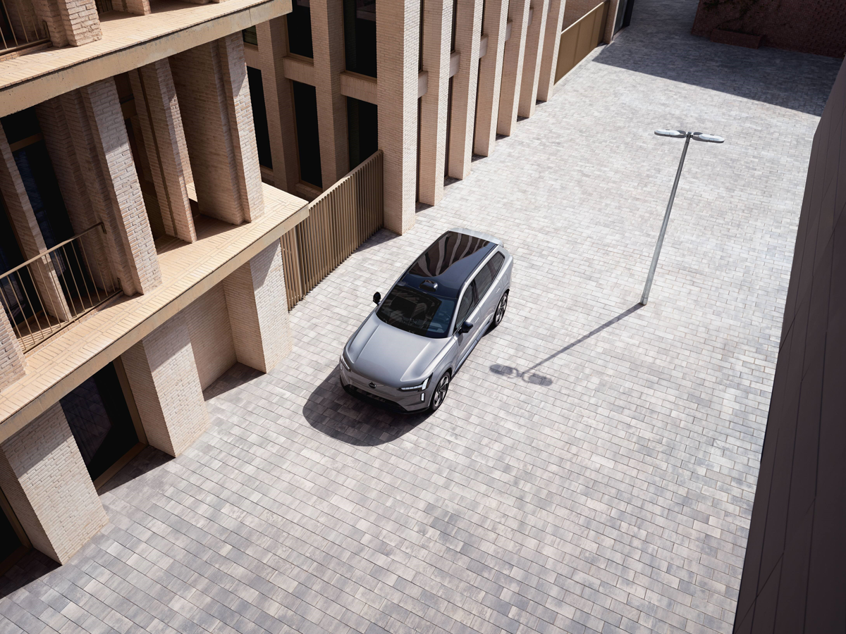 Volvo's Impressive Upgrades On The 2026 EX90