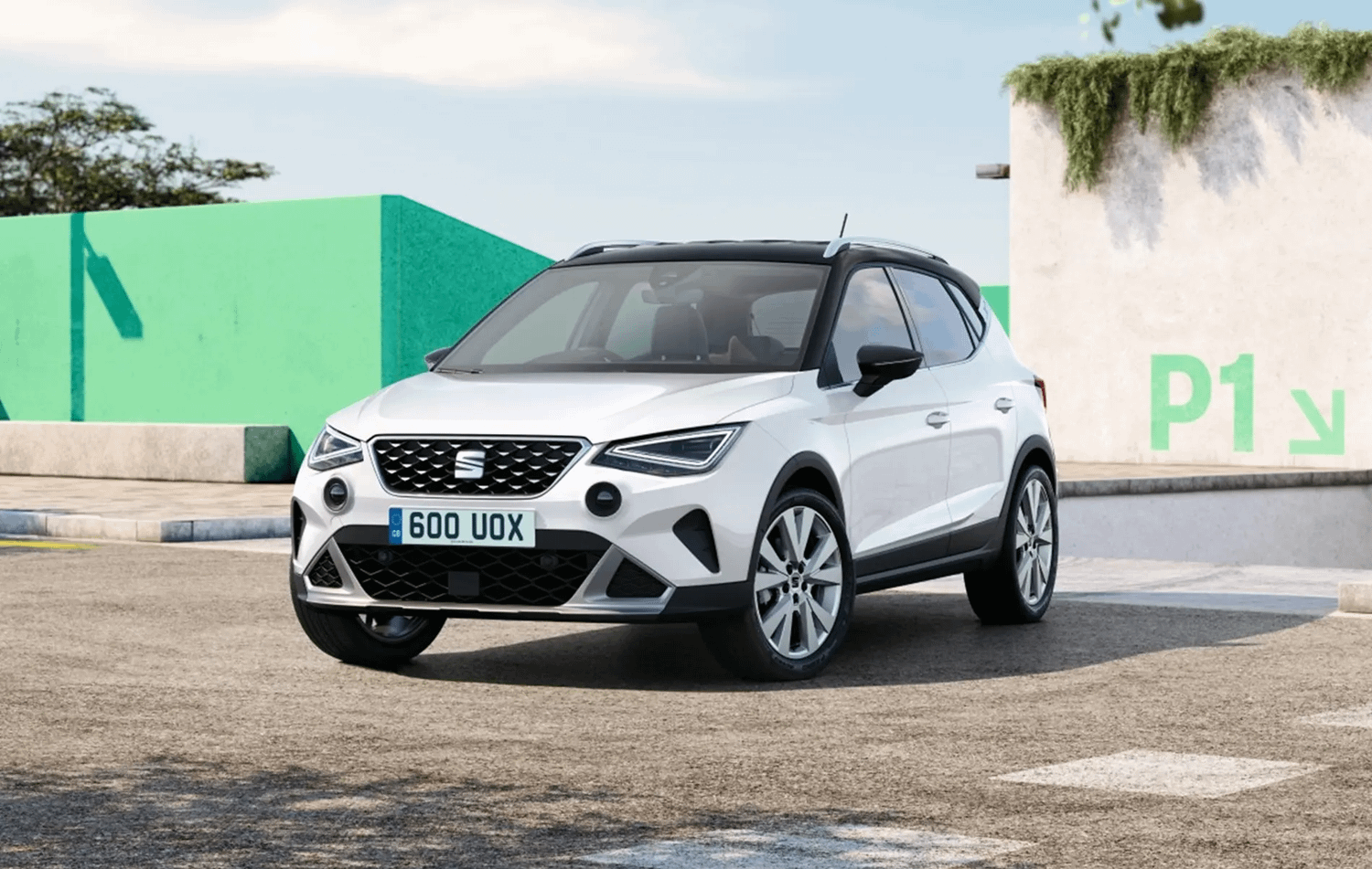 SEAT Arona front view