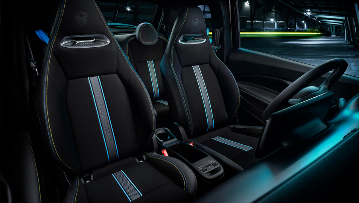 front seats of abarth 500e