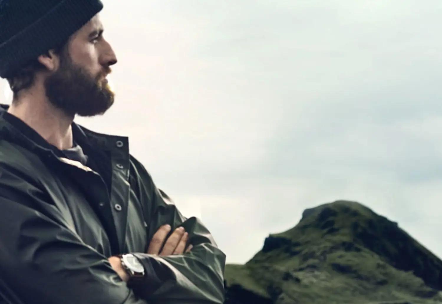 Image advertising the service and maintenance requests within the Audi Plug and Play app