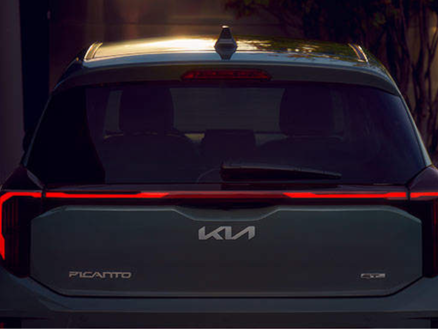 rear of Kia Picanto