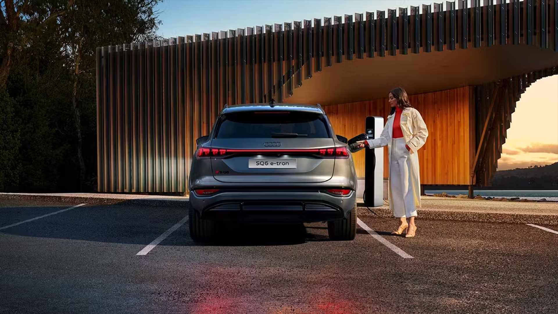 SQ6 SUV e-tron