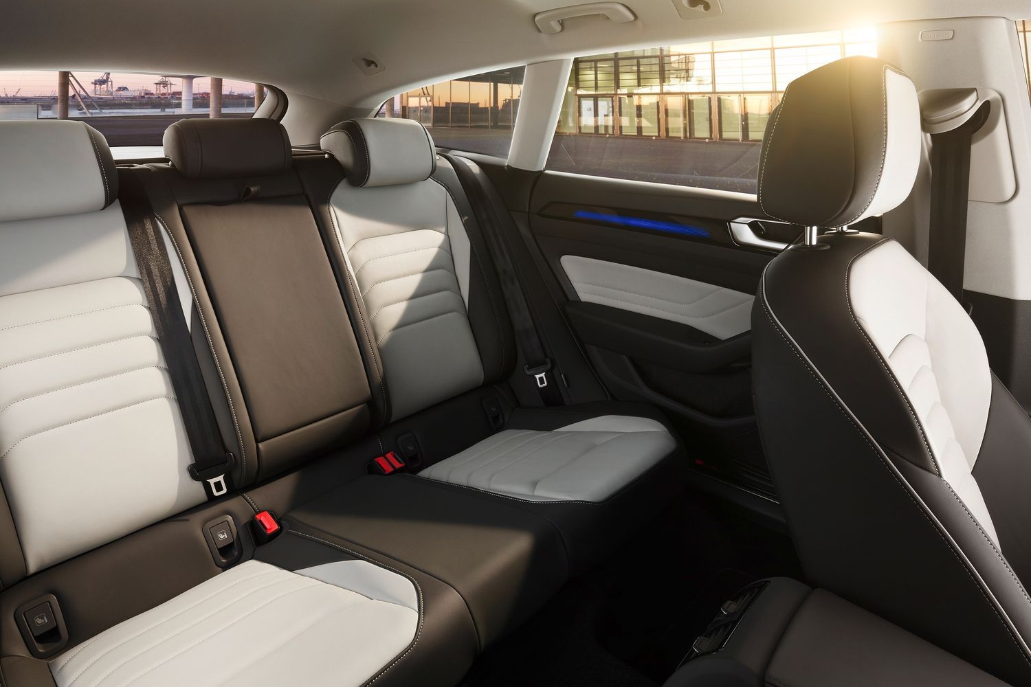 Interior view of the new Volkswagen Arteon Shooting Brake, close-up of spacious rear passenger seats