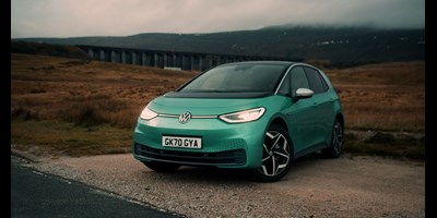 https://bluesky-cogcms-prodb.cdn.imgeng.in/media/n2gm4lvk/volkswagen-id-3-teal-large.jpg