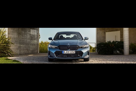 3 Series Saloon