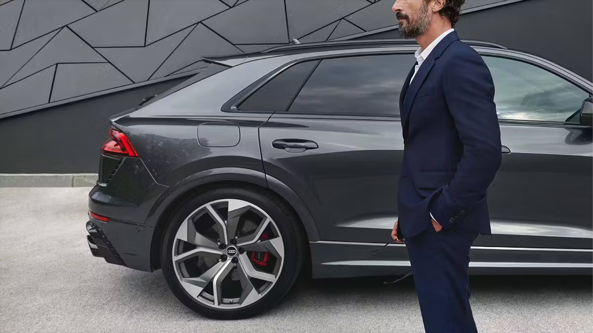 RS Q8 SUV