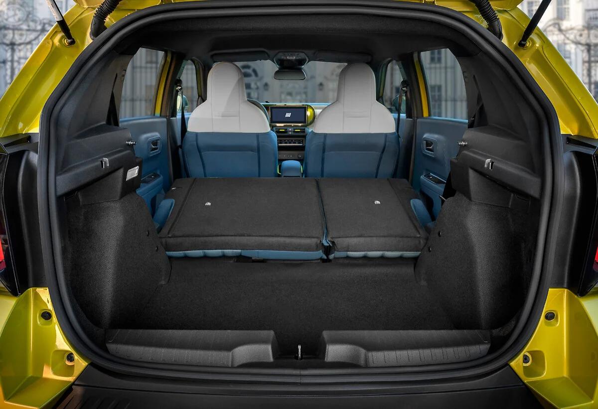 boot of Fiat Grande Panda