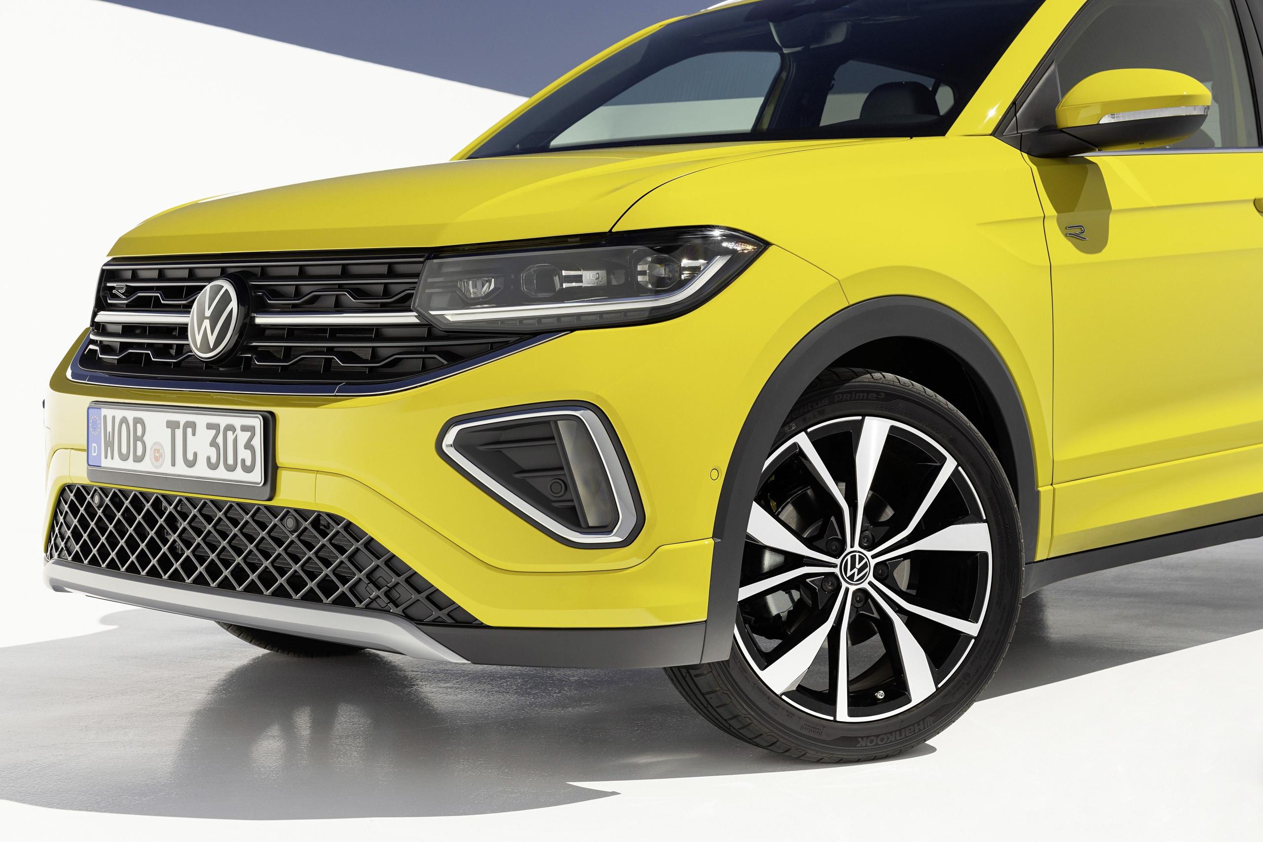 Front view of the Volkswagen T-Cross R-Line