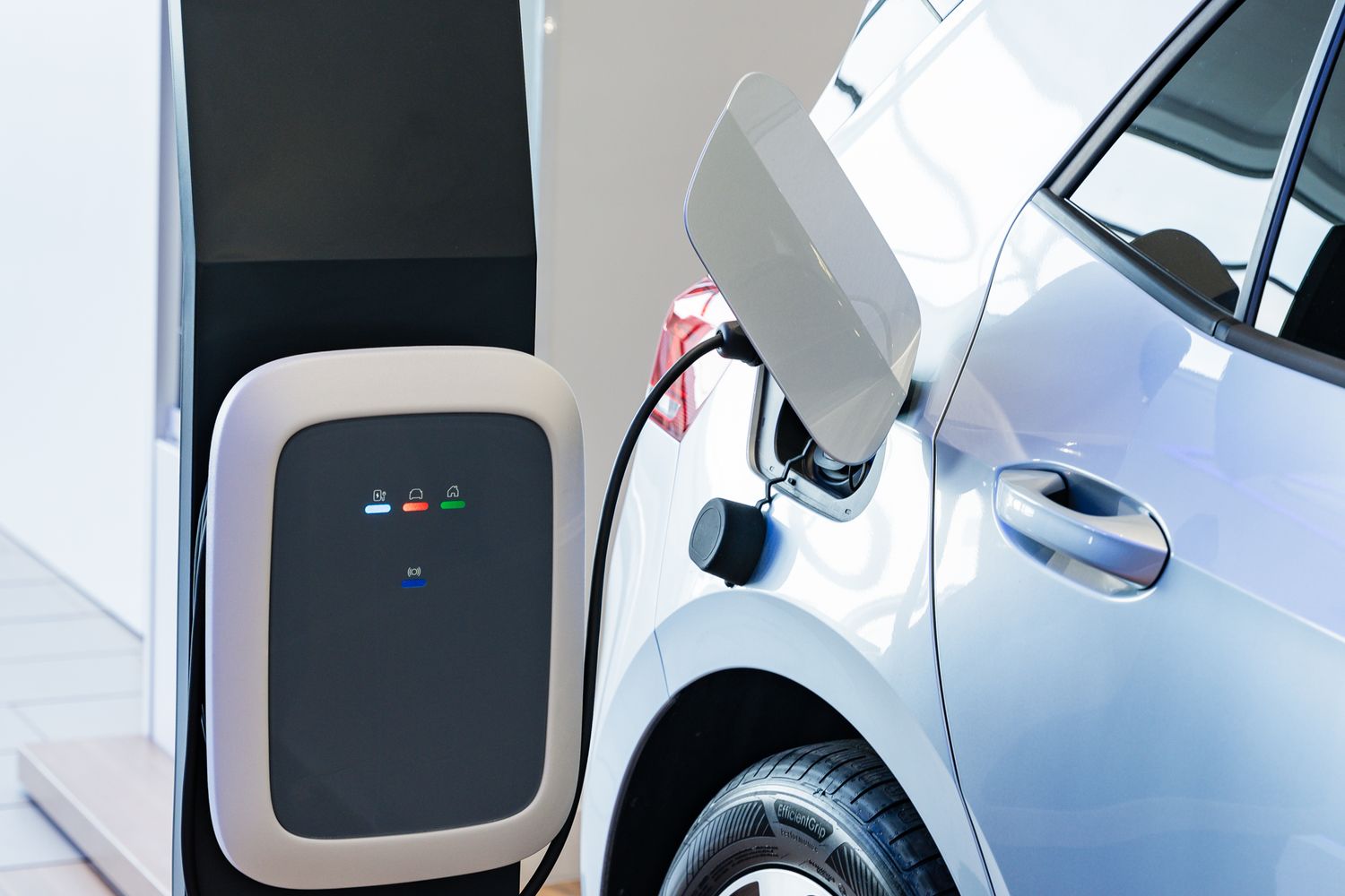 Electric Cars at Agnew Leasing