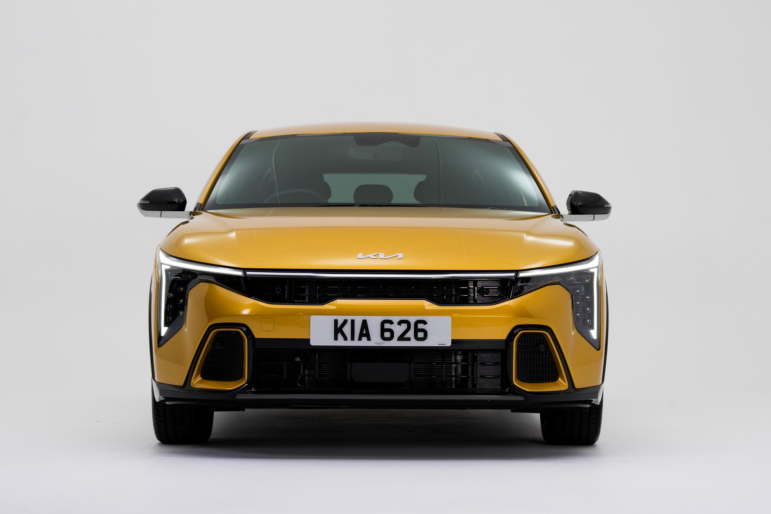 Kia K4