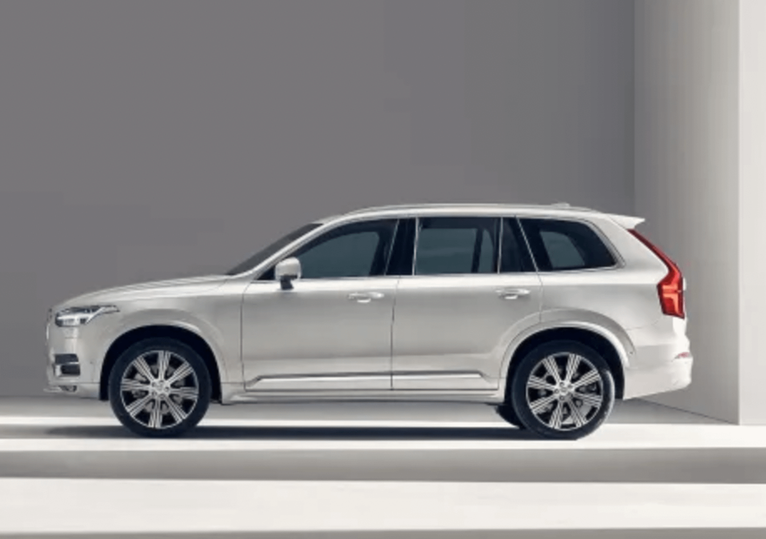 View Volvo XC90 Offers
