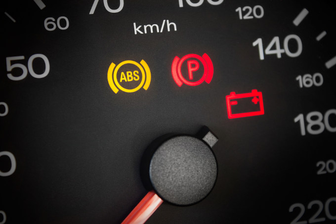 Startin Guide to Car dashboard symbols and meanings