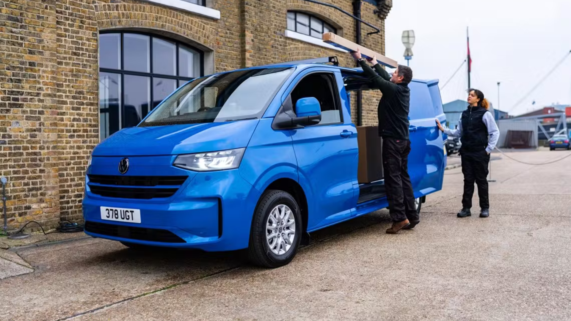 2025 Volkswagen Transporter