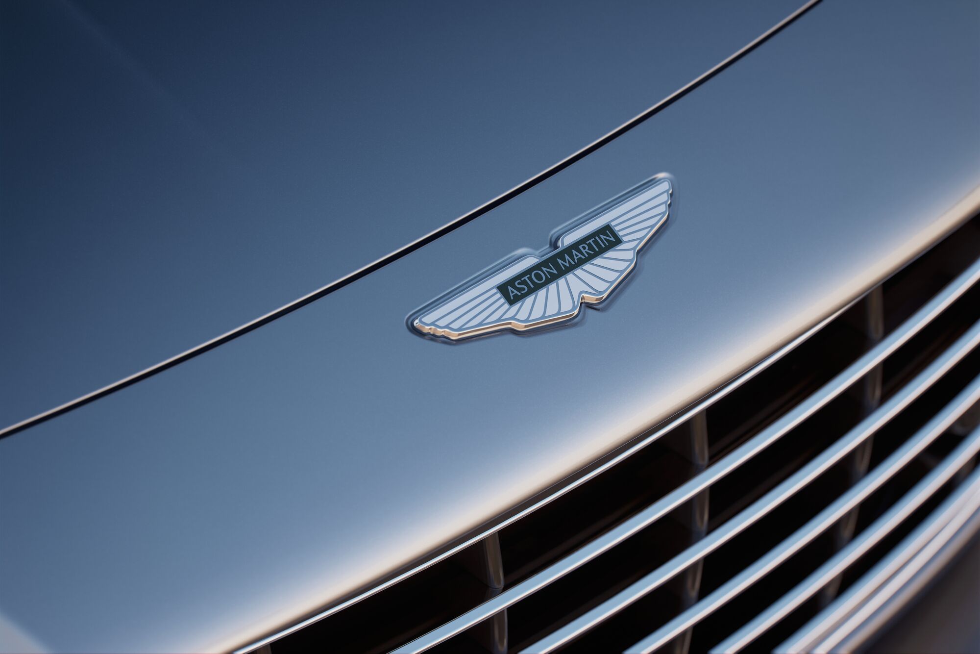 DB12 Volante