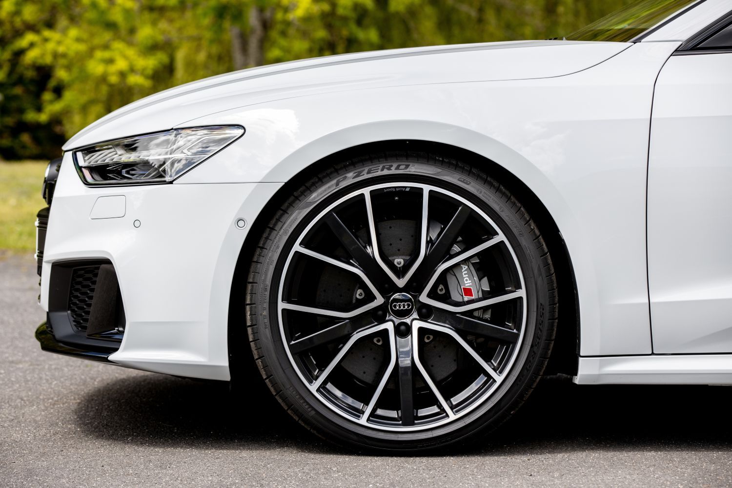 New Audi S7 Sportback image of alloys