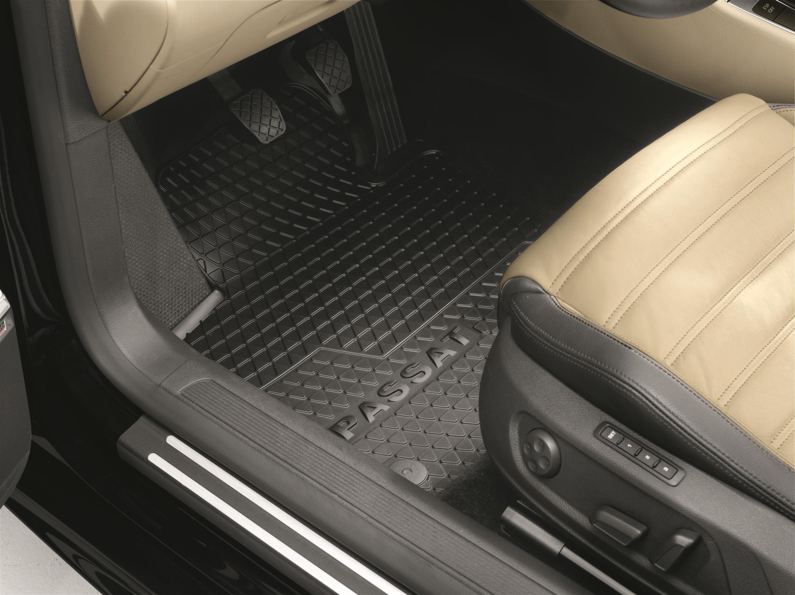 Vokswagen passat floor mats.