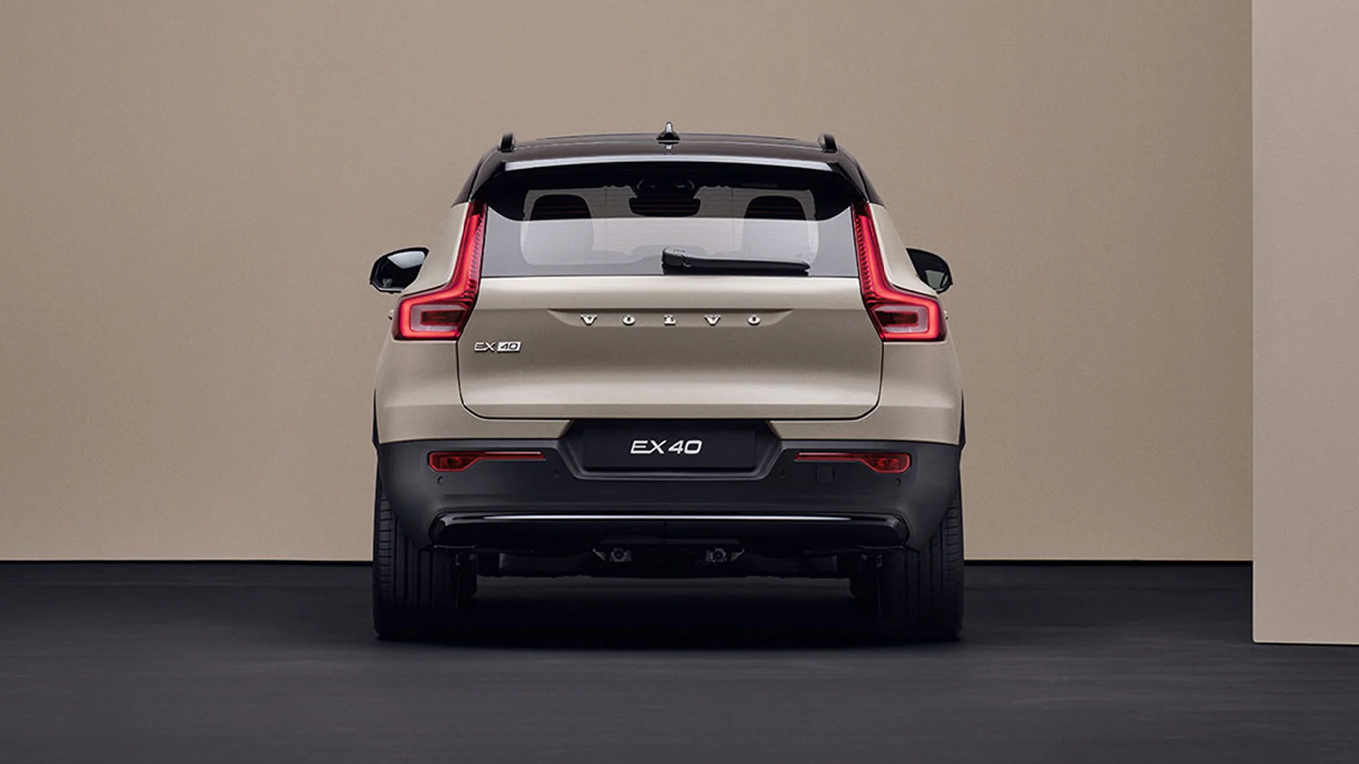 EX40