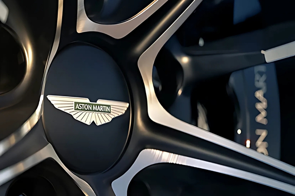 Vantage Roadster braking