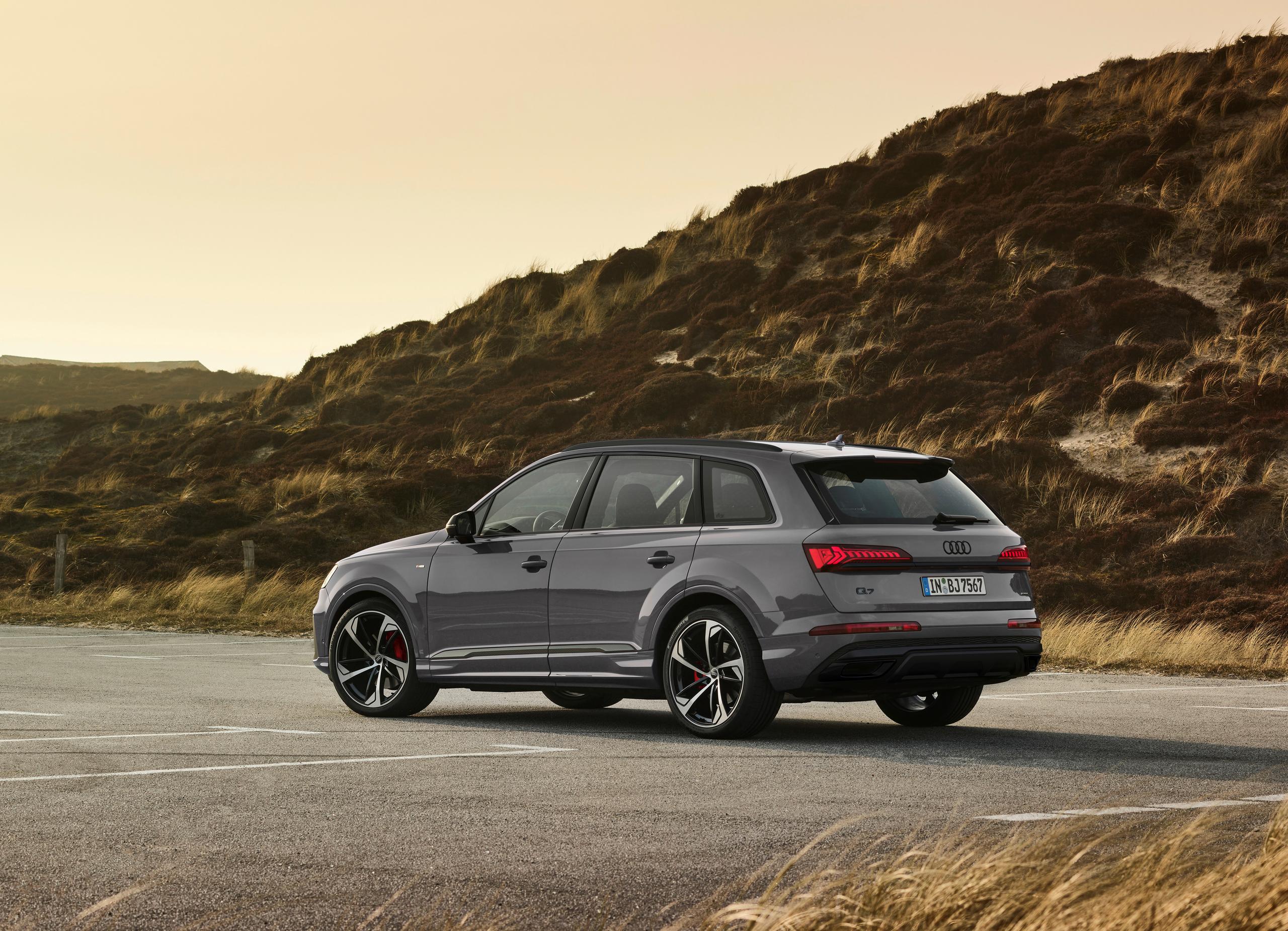 Q7