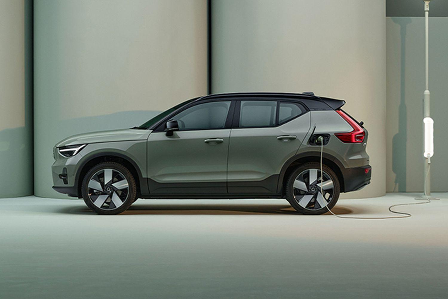 Exhaust-ed of Your Current Car? Volvo Shares Top Tips on Spring Cleaning Your Car Before You Sell