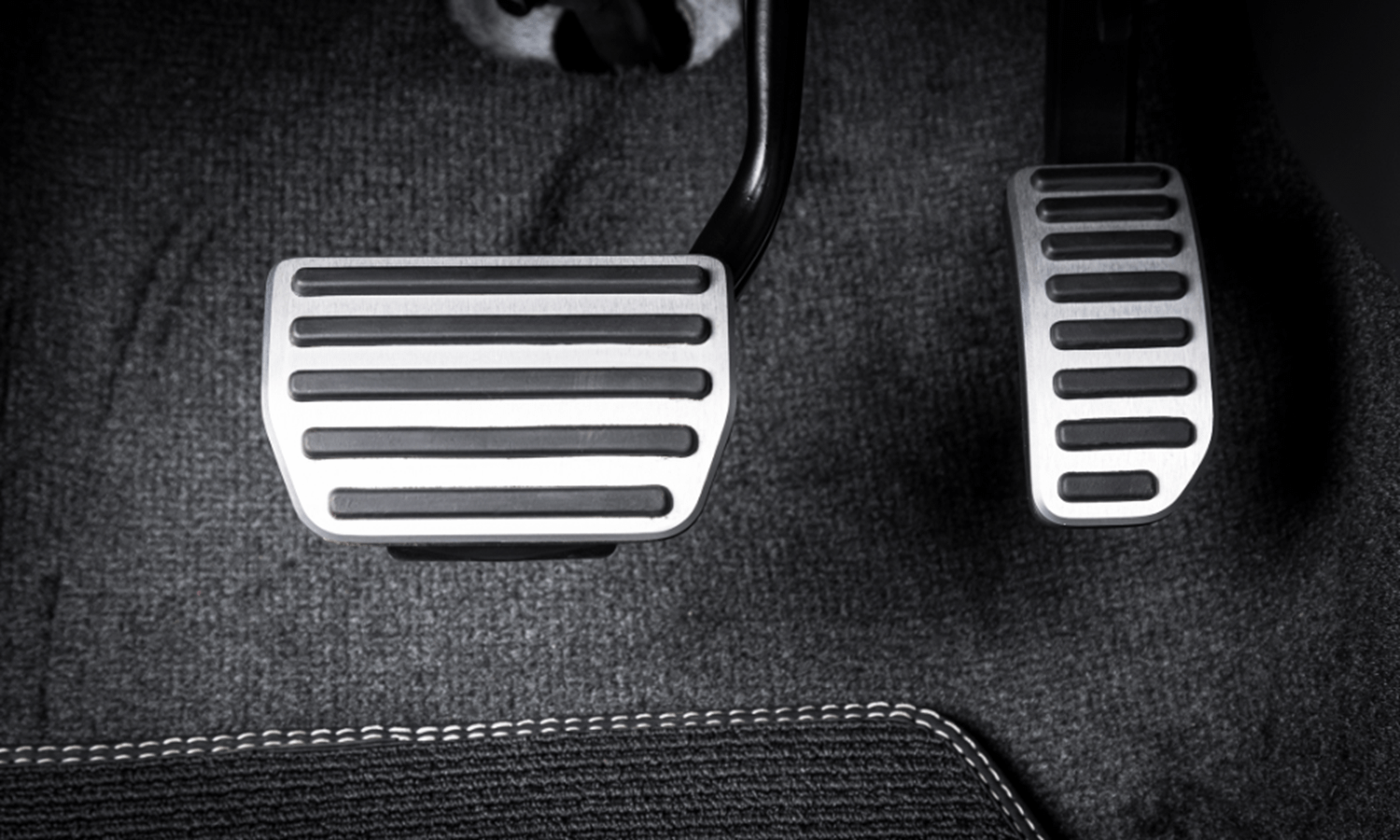 brake pedal and accelerator pedal in a car