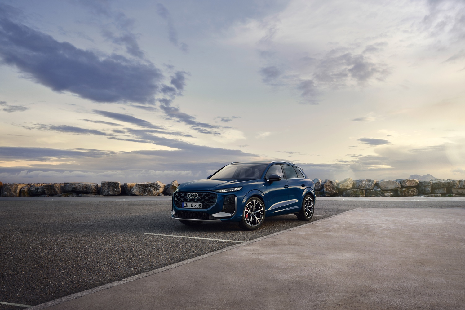 Approved Used Audi Q5 available with finance, locally at Belfast and Portadown Audi