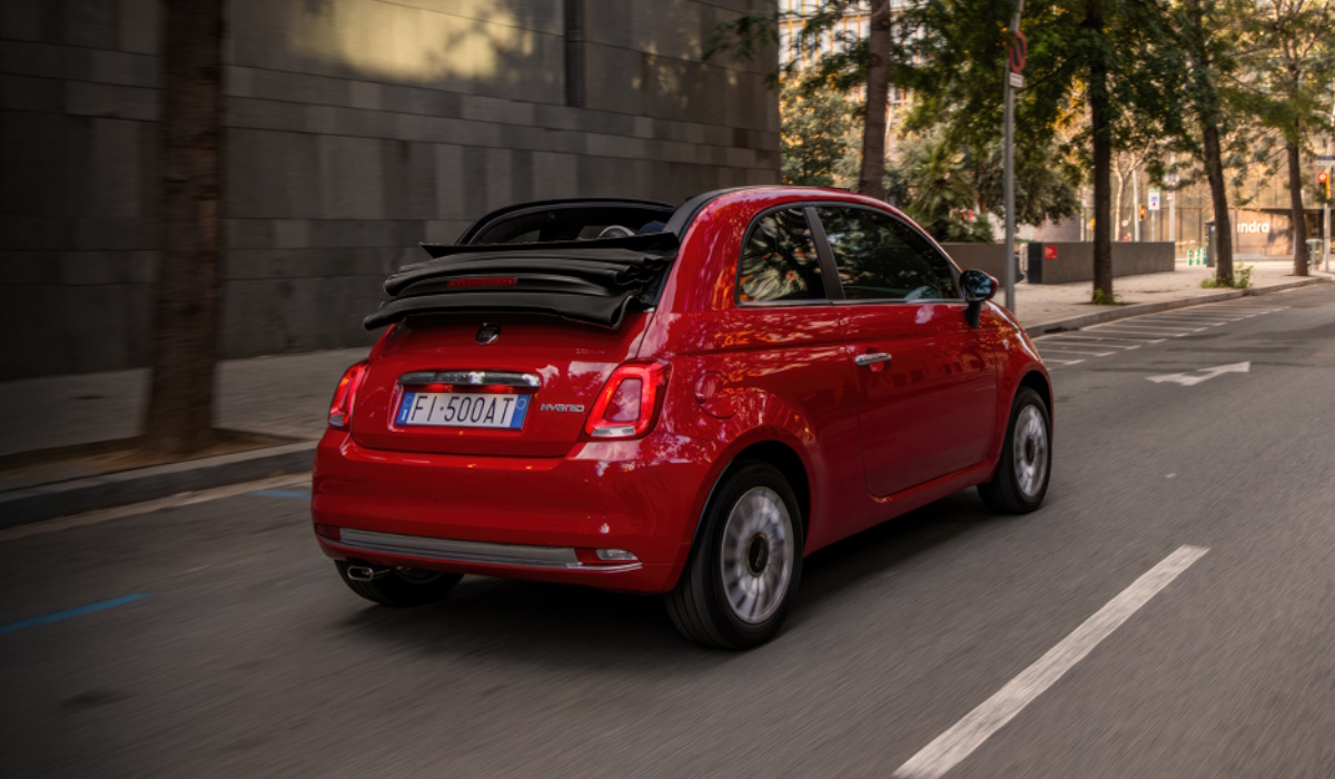 fiat 500c red