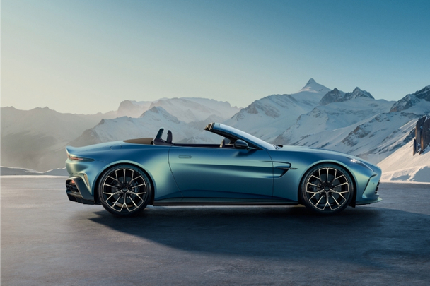 Vantage Roadster roof