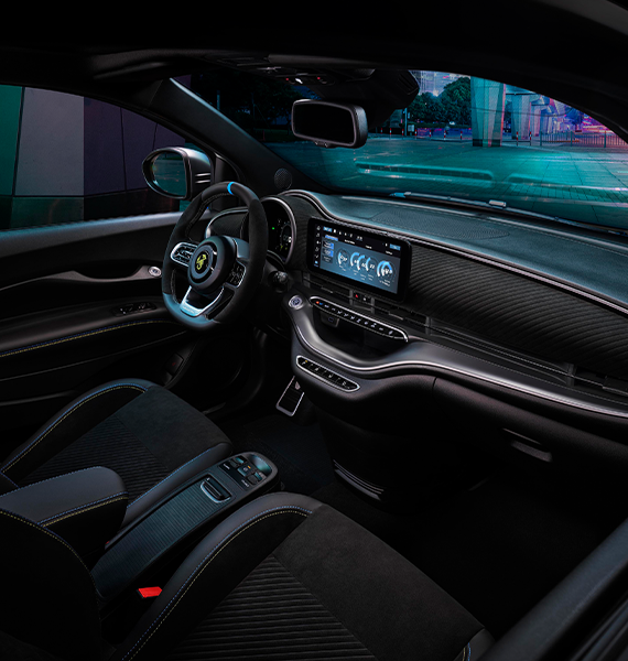 infotainment of abarth 500e