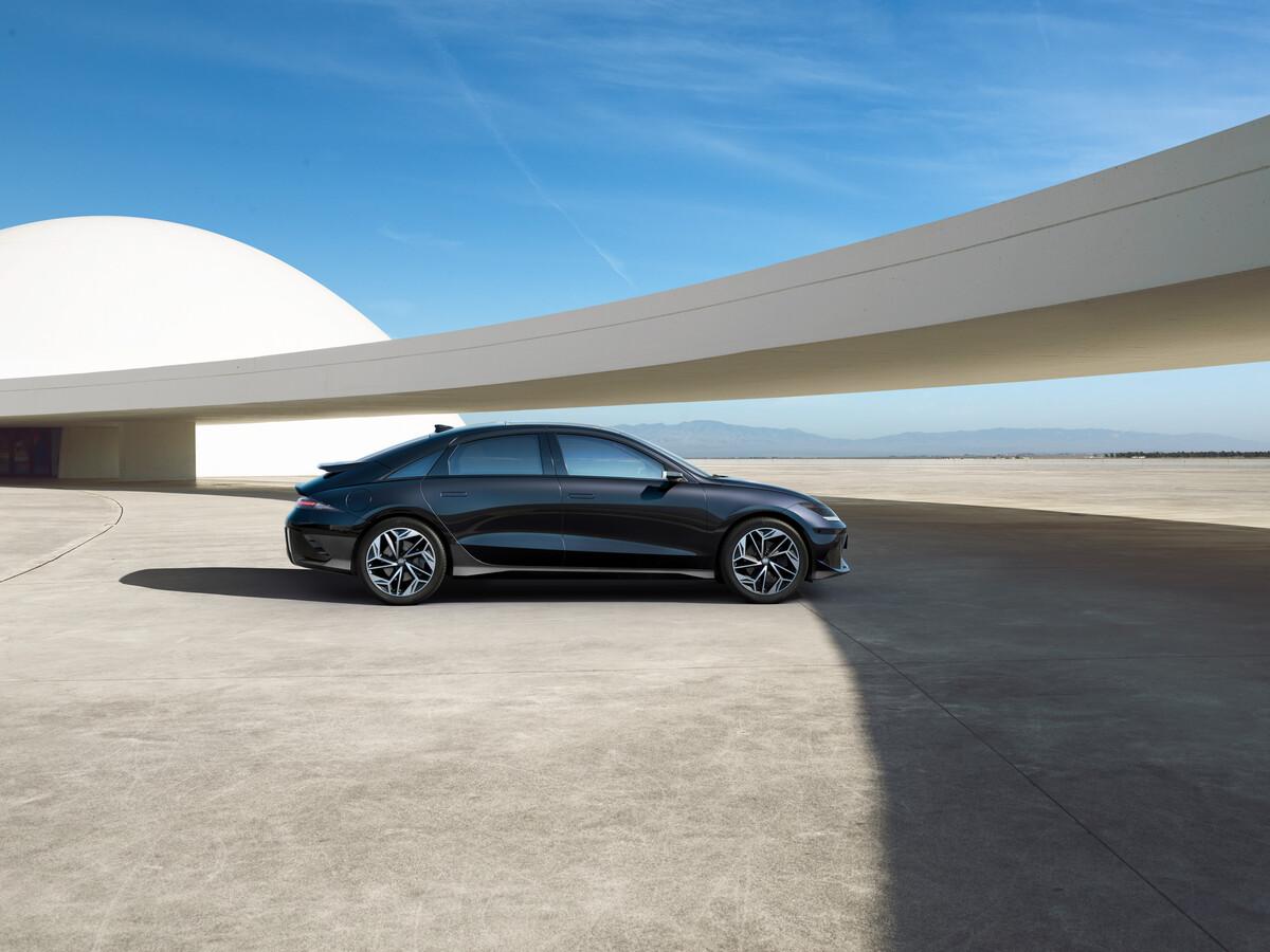 Hyundai | IONIQ 6 Silhouette of A New Era
