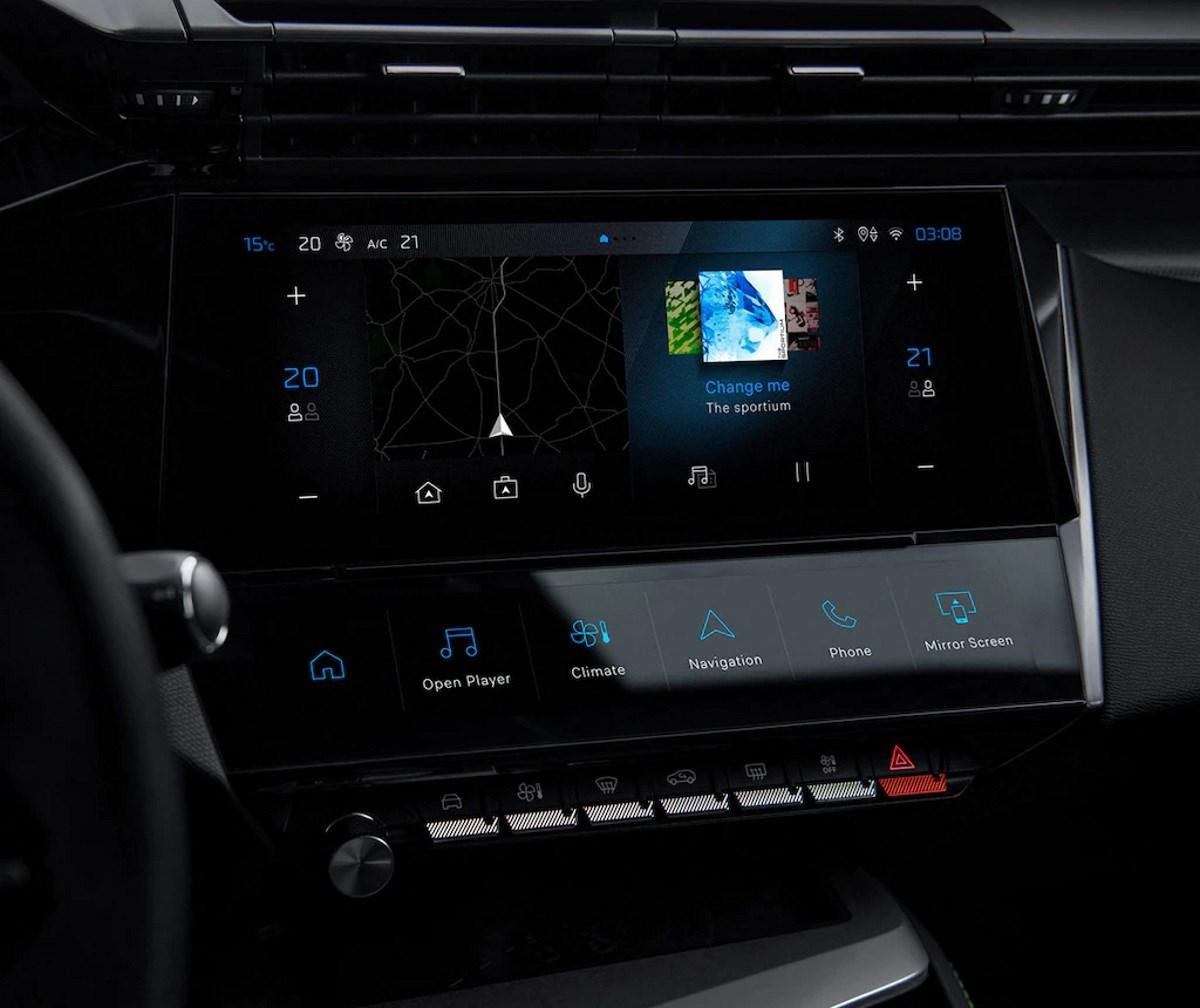 Peugeot 208 – Carplay Systems