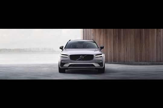 V90