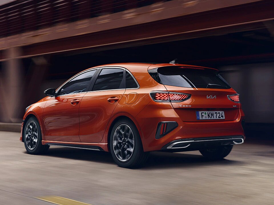 Kia Ceed Rear Side View