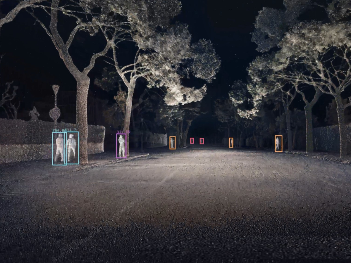 Volvo Cars Uses AI and Virtual Worlds